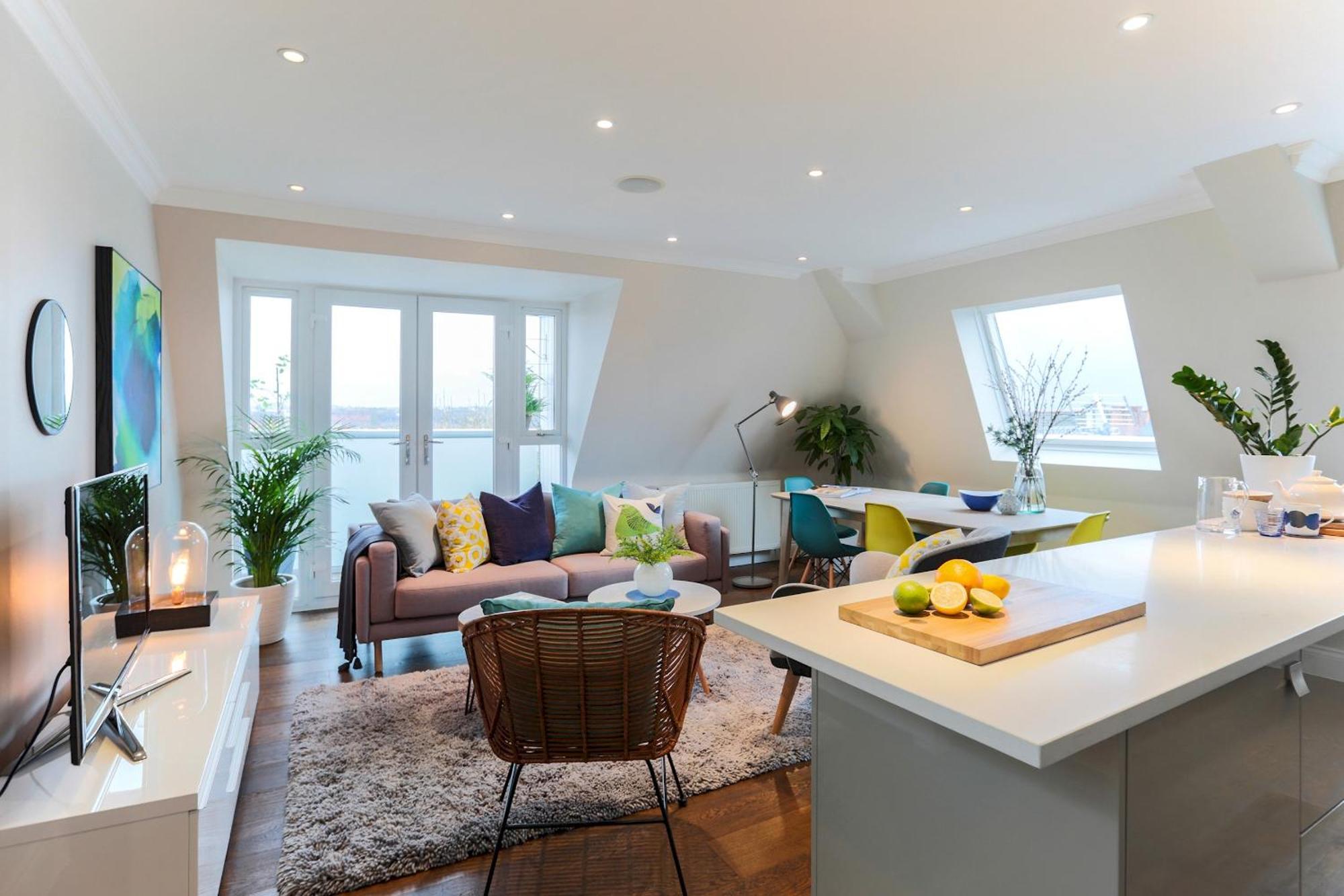 Madison Hill - White Hill House 5 - 3 Bedroom Flat ロンドン エクステリア 写真