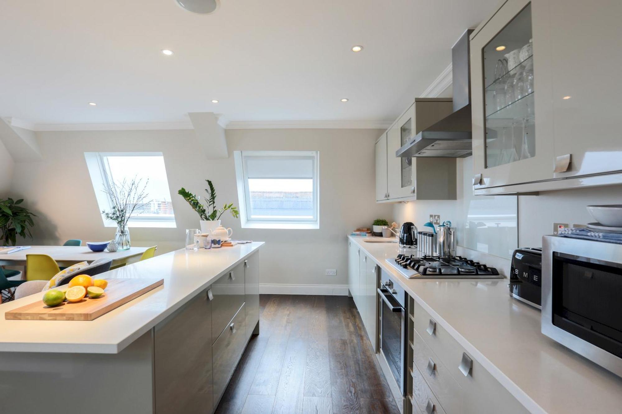Madison Hill - White Hill House 5 - 3 Bedroom Flat ロンドン エクステリア 写真